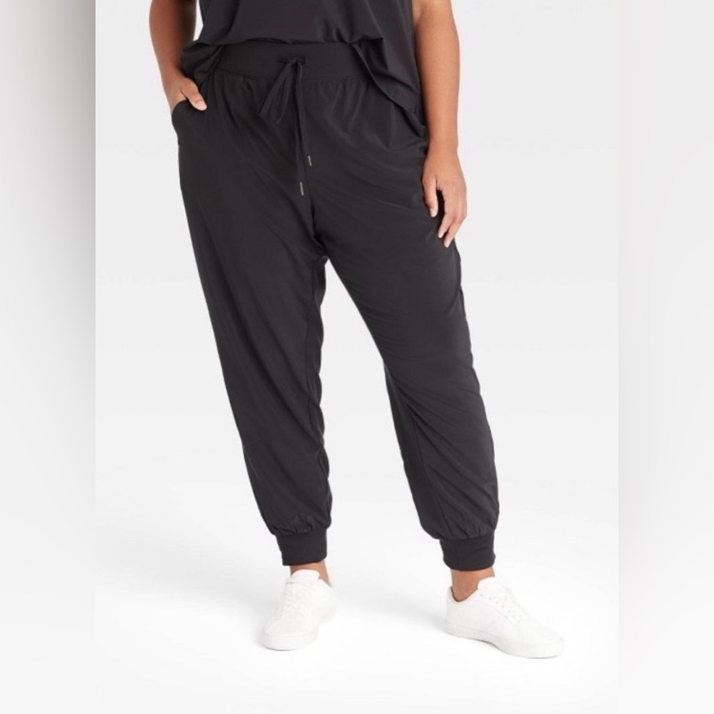 All in motion Women's charcoal gray Jogger drawstring Pants with pockets XXL